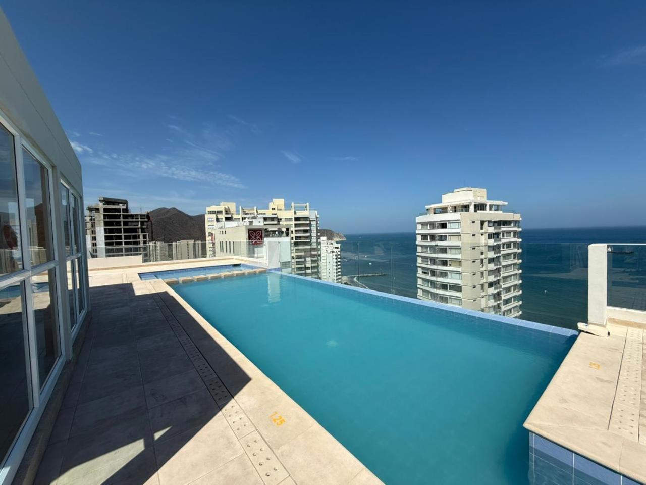 Edificio Eira - Next To The Marina Apartamento
