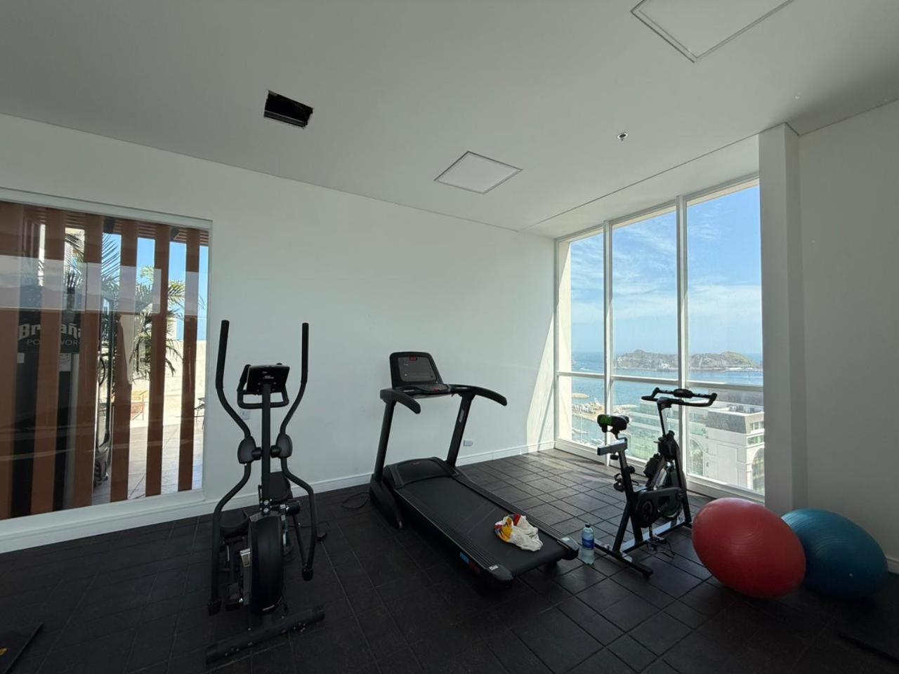 Apartamento Edificio Eira - Next To The Marina